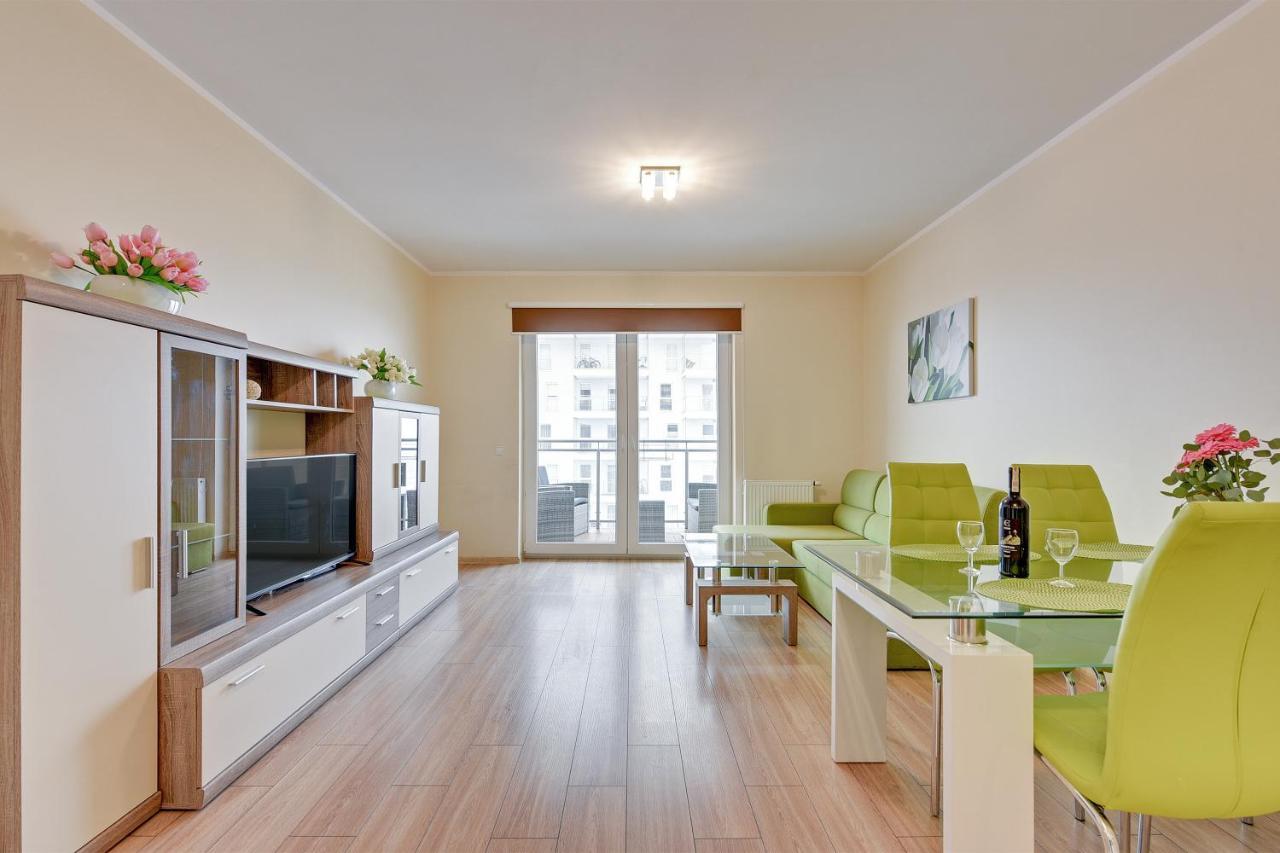 Beautiful Seaside View Apartments - 4 Oceans Premium Гданьск Экстерьер фото