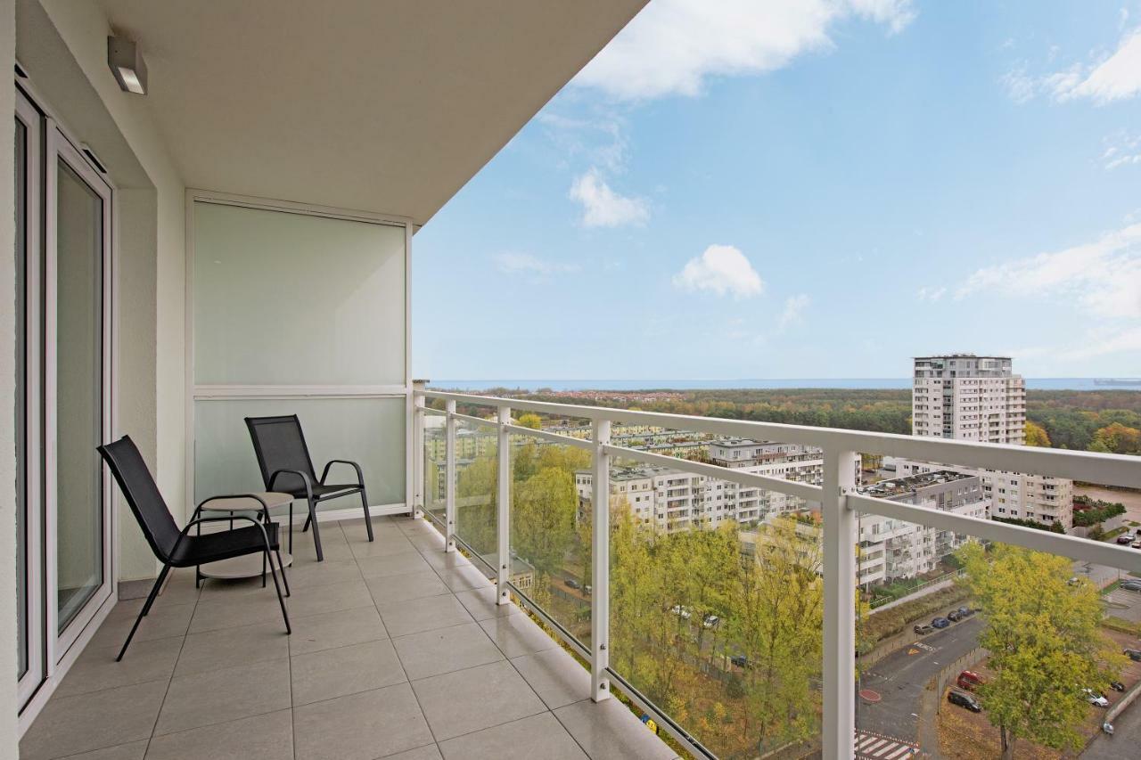 Beautiful Seaside View Apartments - 4 Oceans Premium Гданьск Экстерьер фото