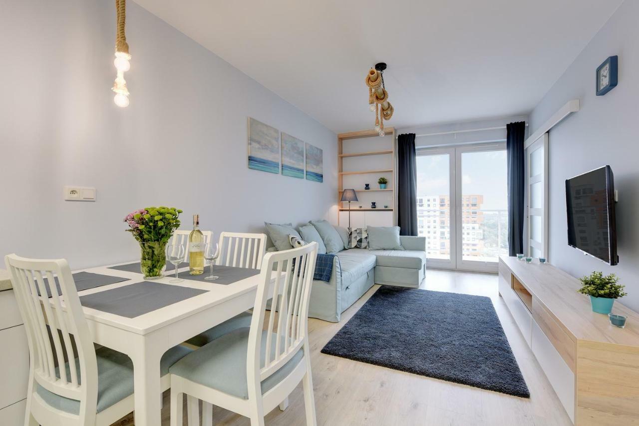 Beautiful Seaside View Apartments - 4 Oceans Premium Гданьск Экстерьер фото