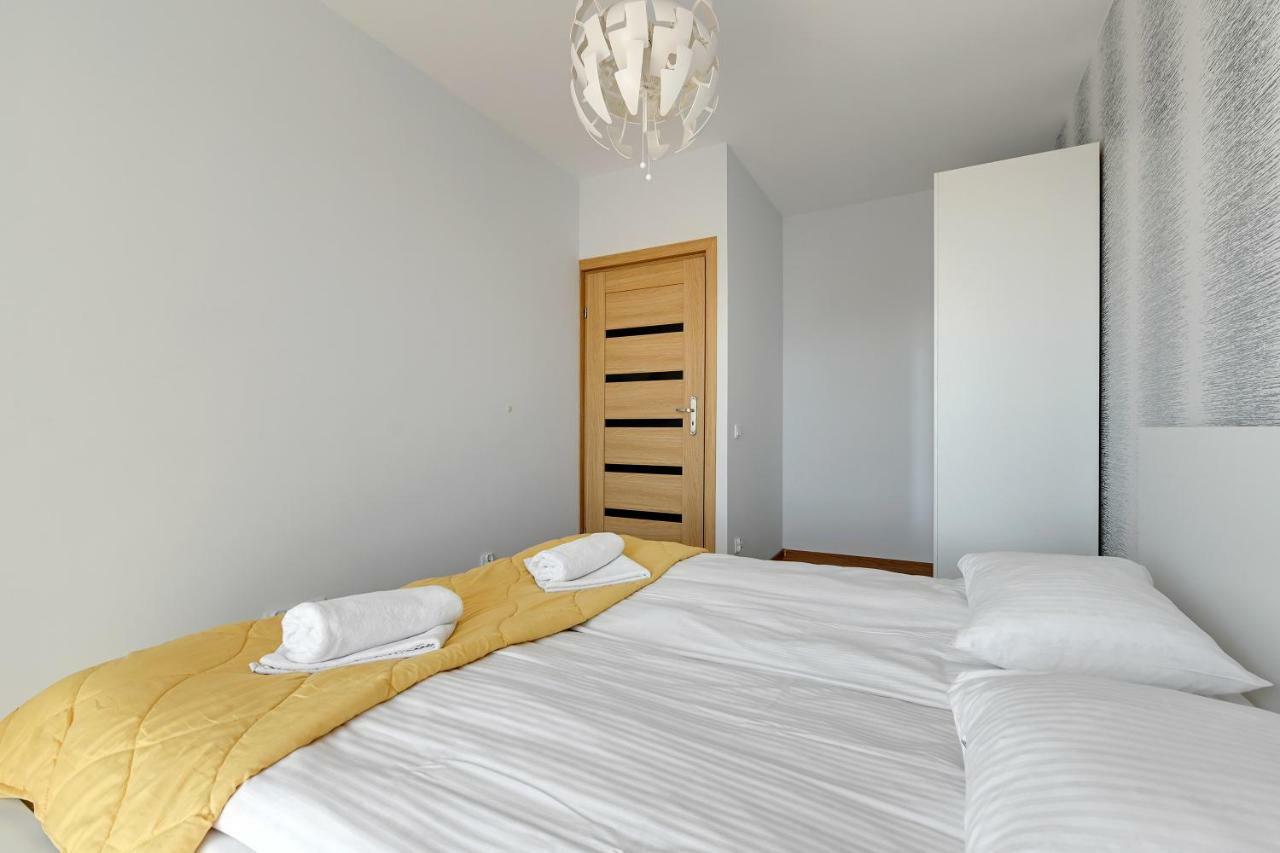 Beautiful Seaside View Apartments - 4 Oceans Premium Гданьск Экстерьер фото